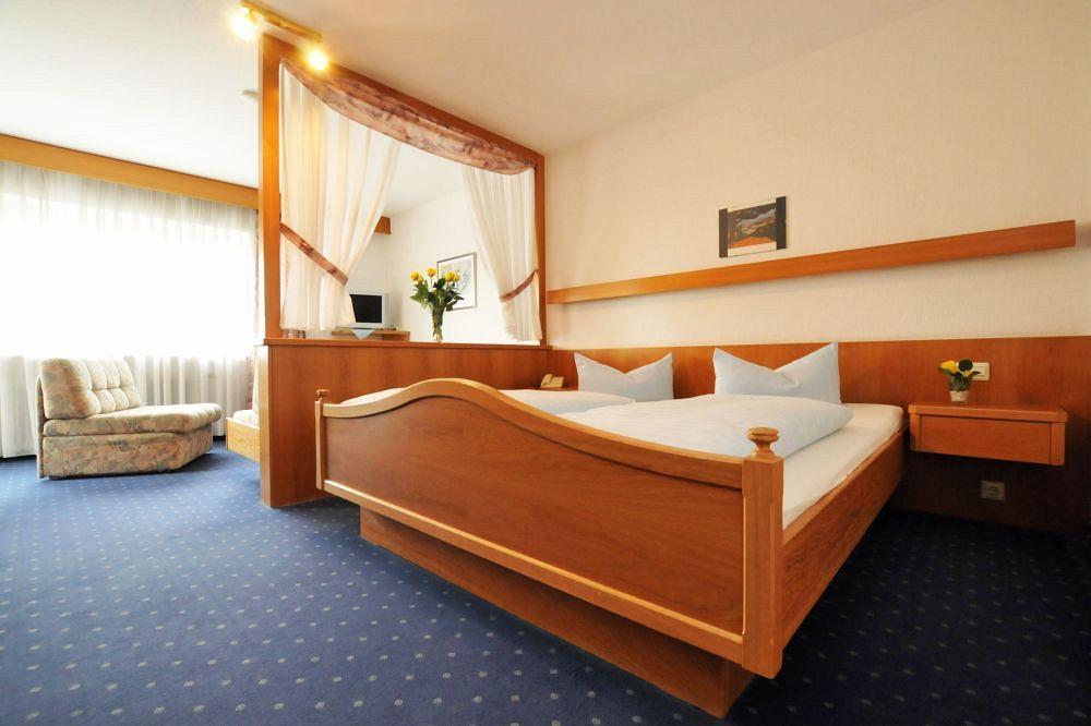 Hotel Ritter เทตต์นัง ภายนอก รูปภาพ