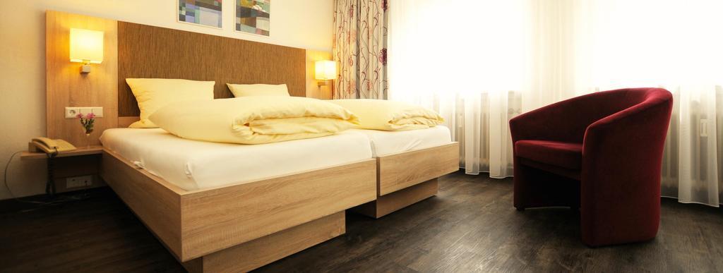 Hotel Ritter เทตต์นัง ภายนอก รูปภาพ